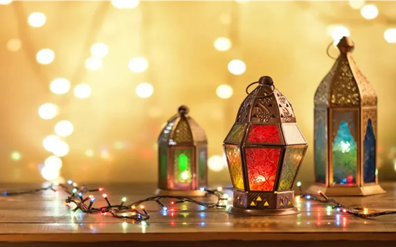 زينة رمضان بـ80 جنيها.. أسواق تبيع الفوانيس والمستلزمات بأسعار الجملة في القاهرة